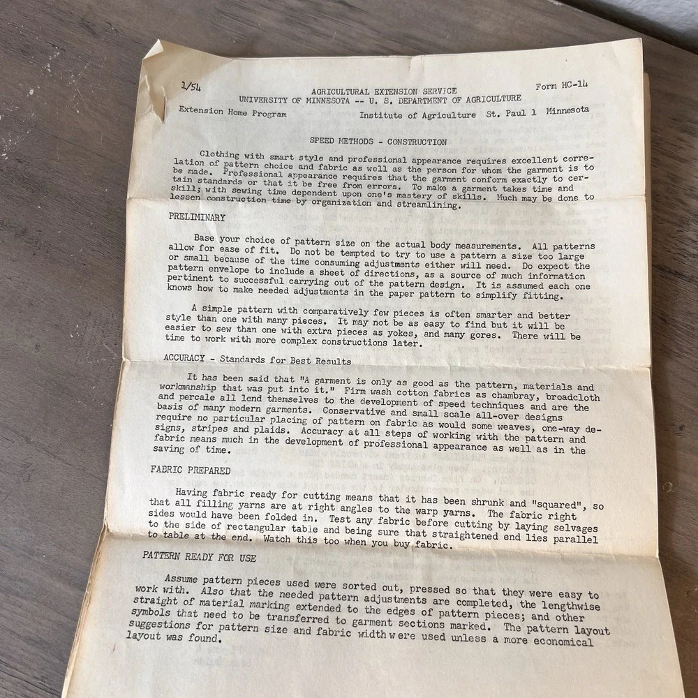 1954 University of Minnesota Sewing Bulletins‎ Lot Speed Methods Construction